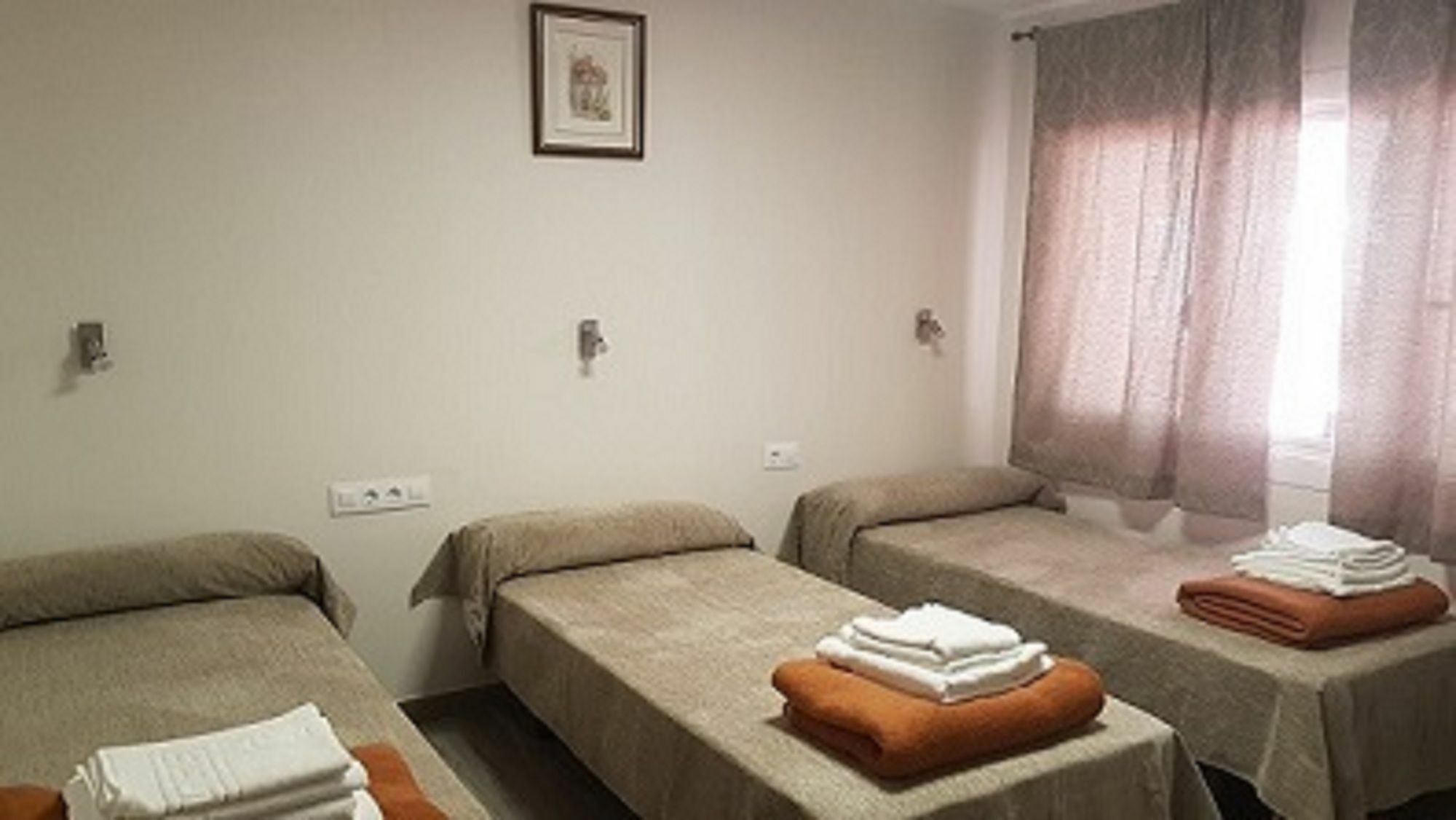 Hostal Liwi *