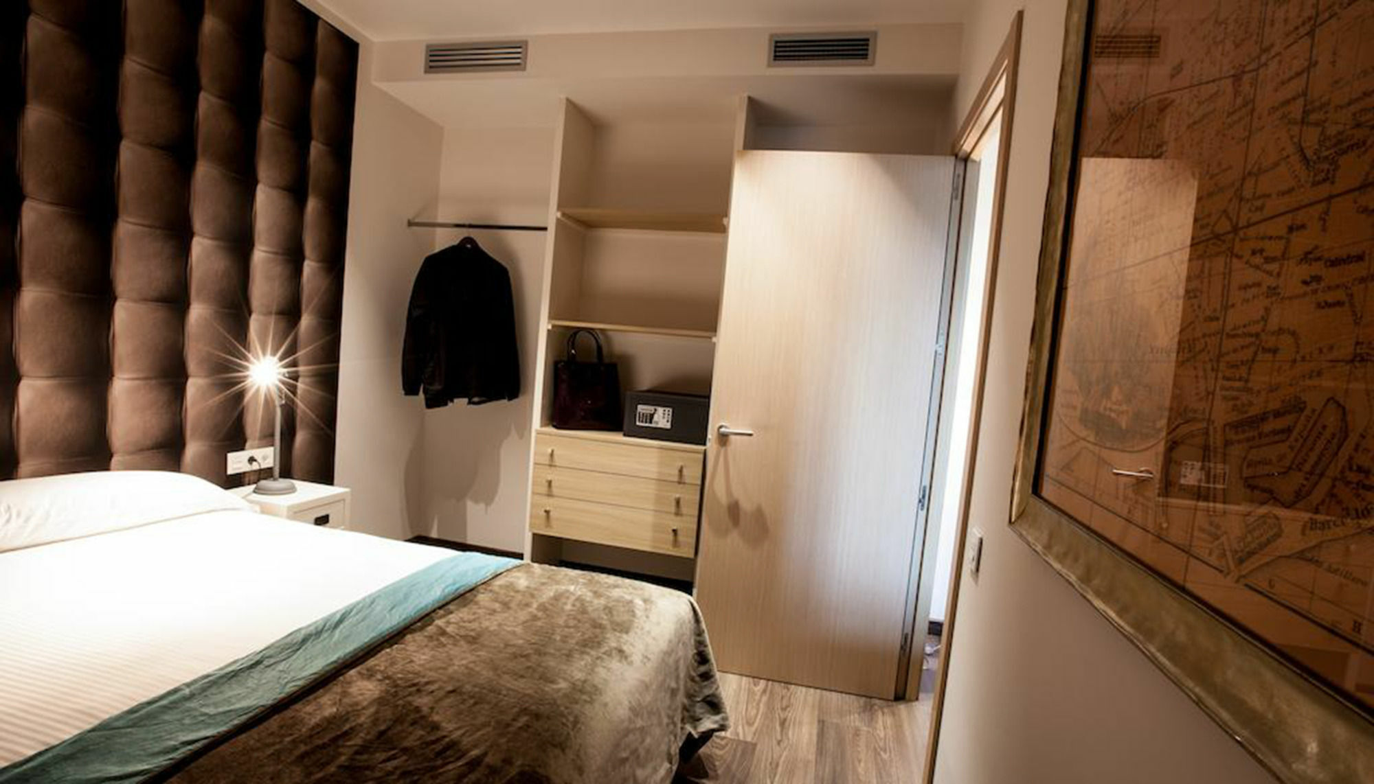 Apartamento Cosmo Consell De Cent - Plaza Universitat *
