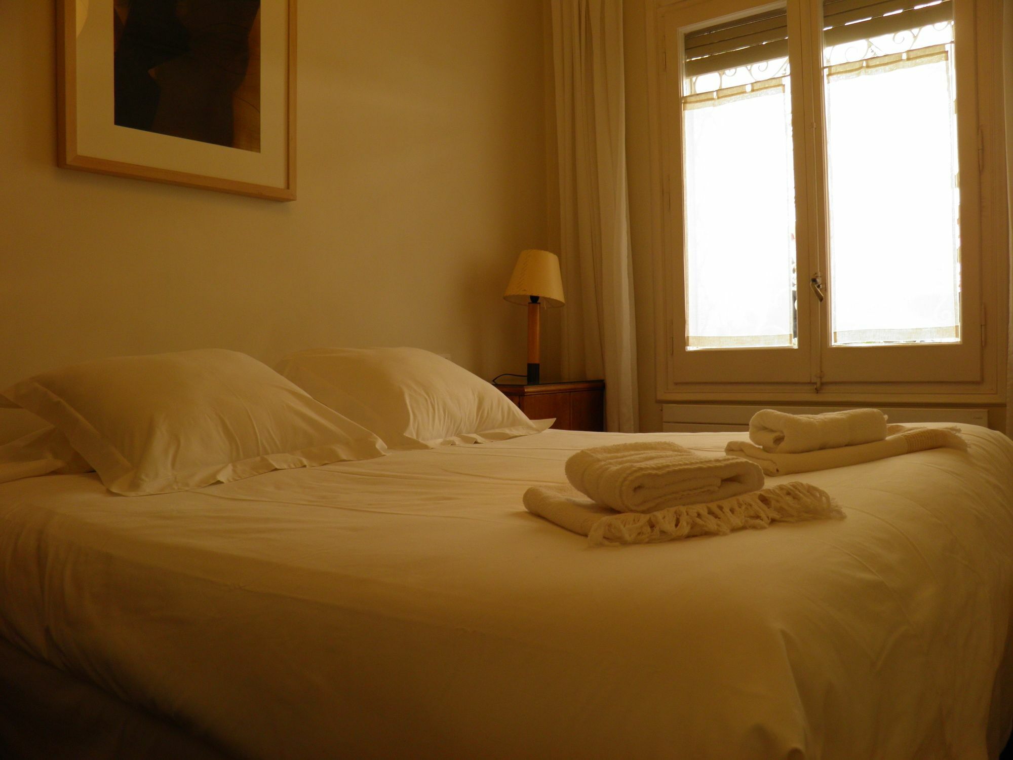 Suitur Courtyard * Barcelona