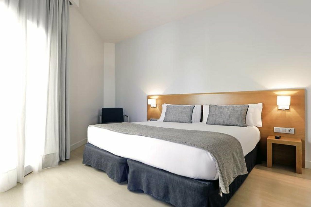 Hotel Arc La Rambla 3*