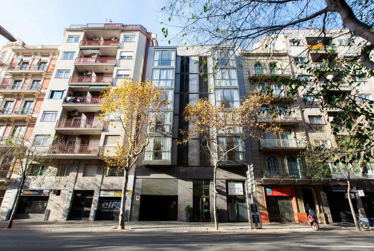 Apartamento Sleep Universitat By *