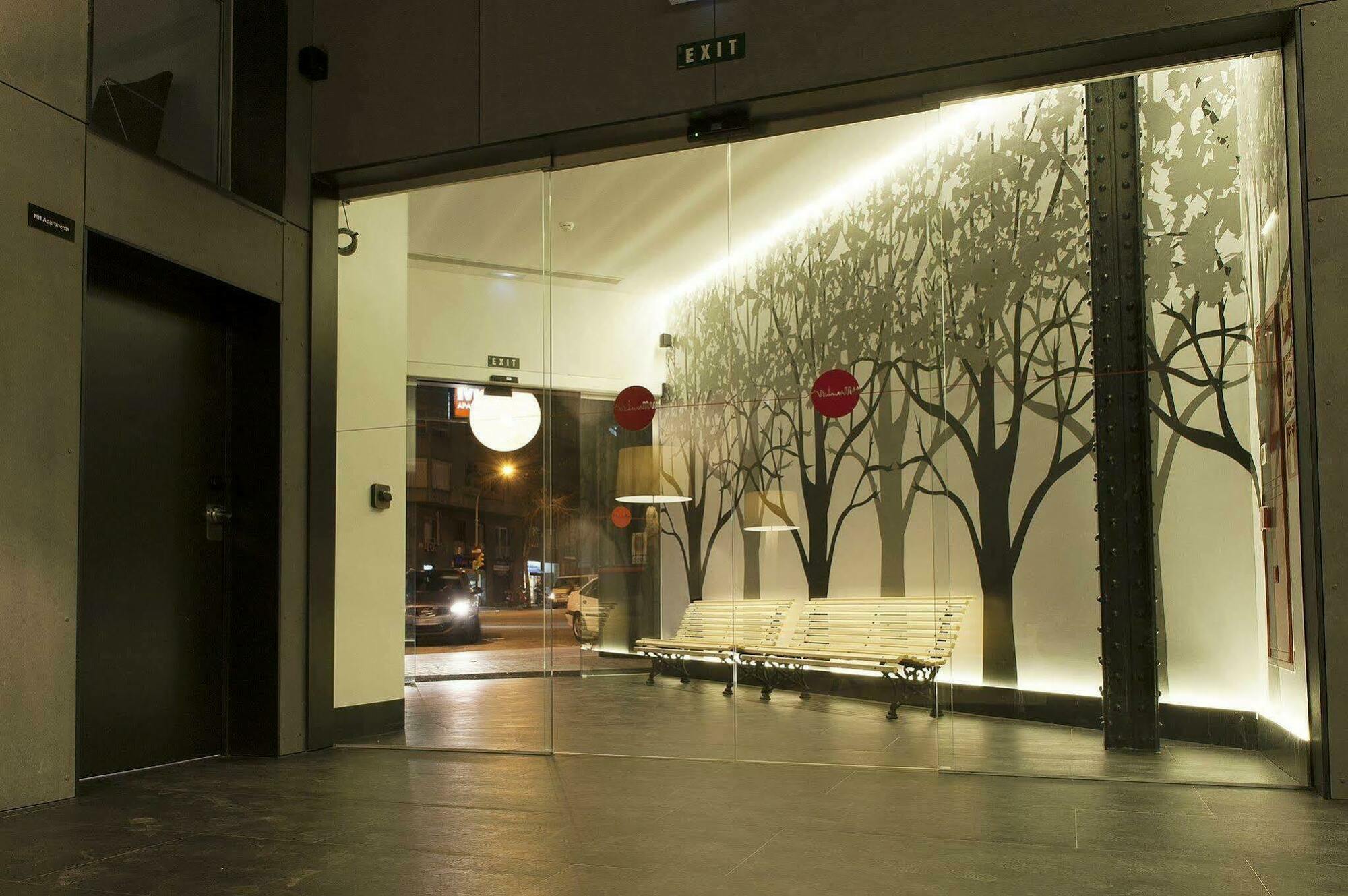 Mh Apartamento Barcelona