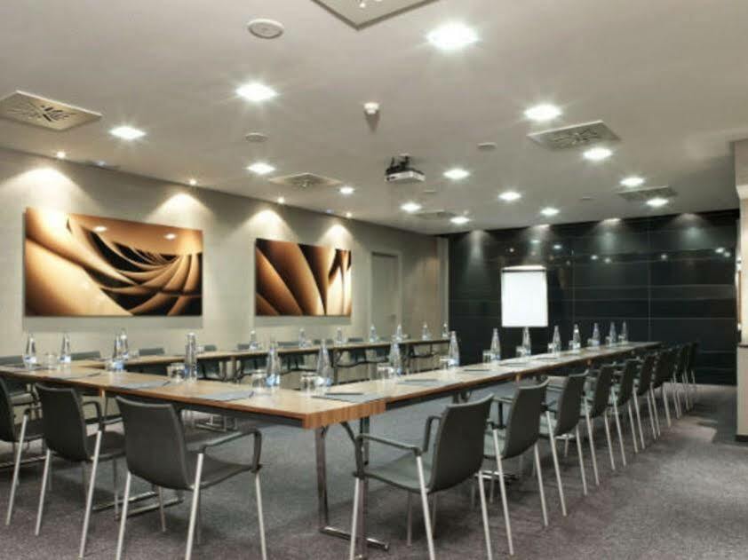 Hotel Ac Victoria By Marriott Barcelona