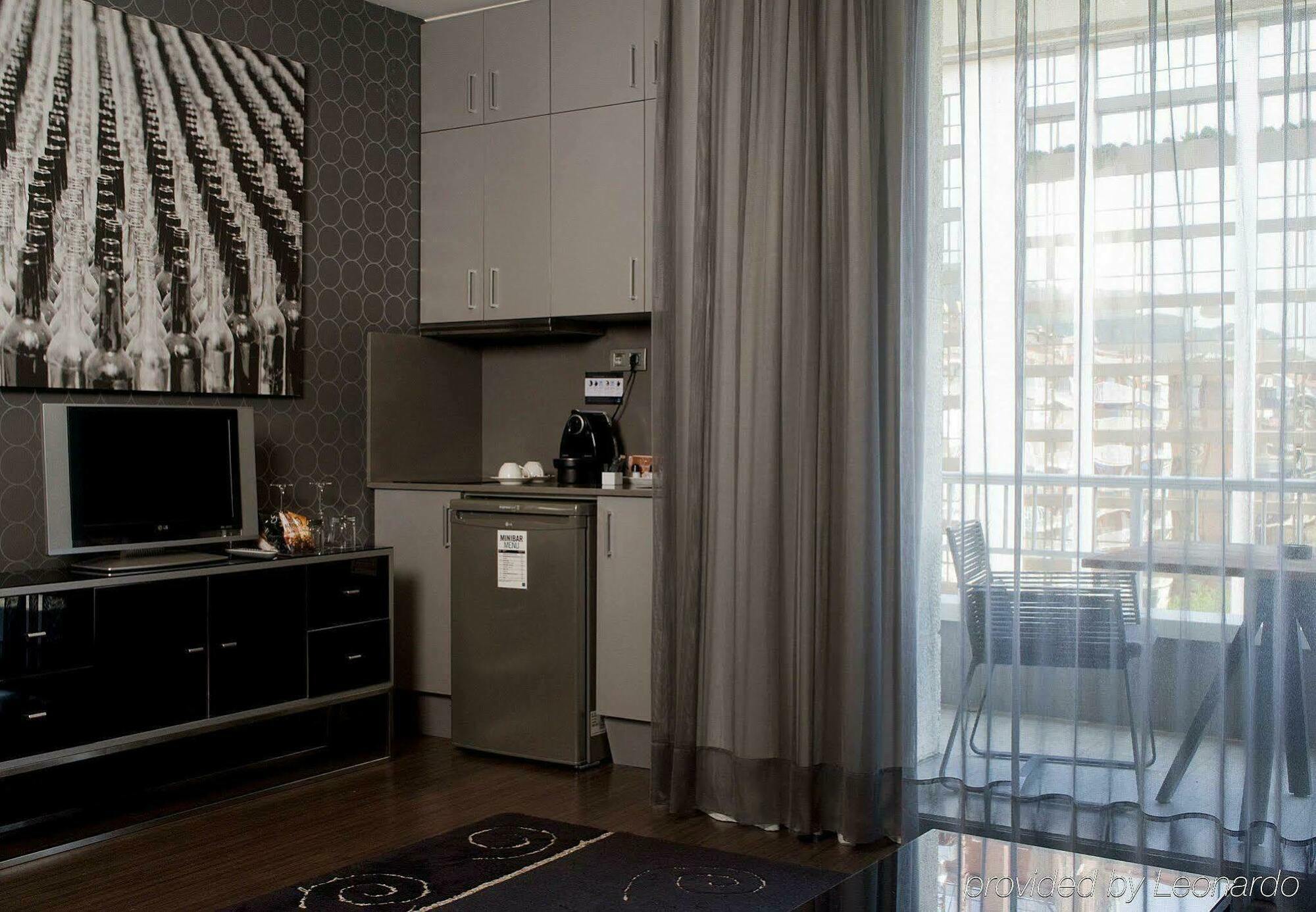 Ac Victoria By Marriott Hotel