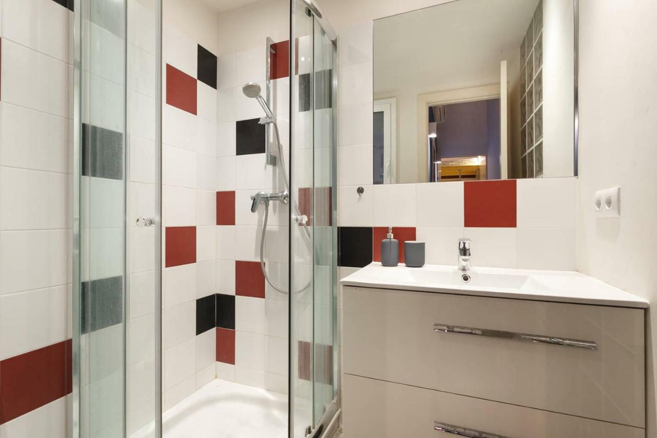 Apartamento In Sants