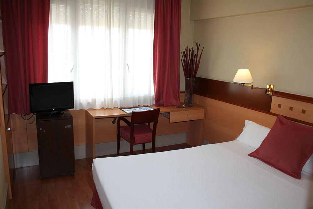Tres Torres Atiram Hotel Barcelona