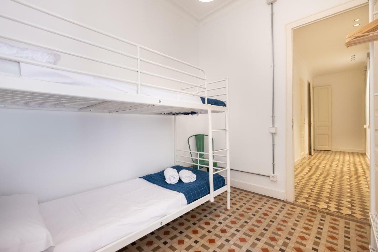 B32-sunny And Modernist For Groups In Center Apartamento Barcelona