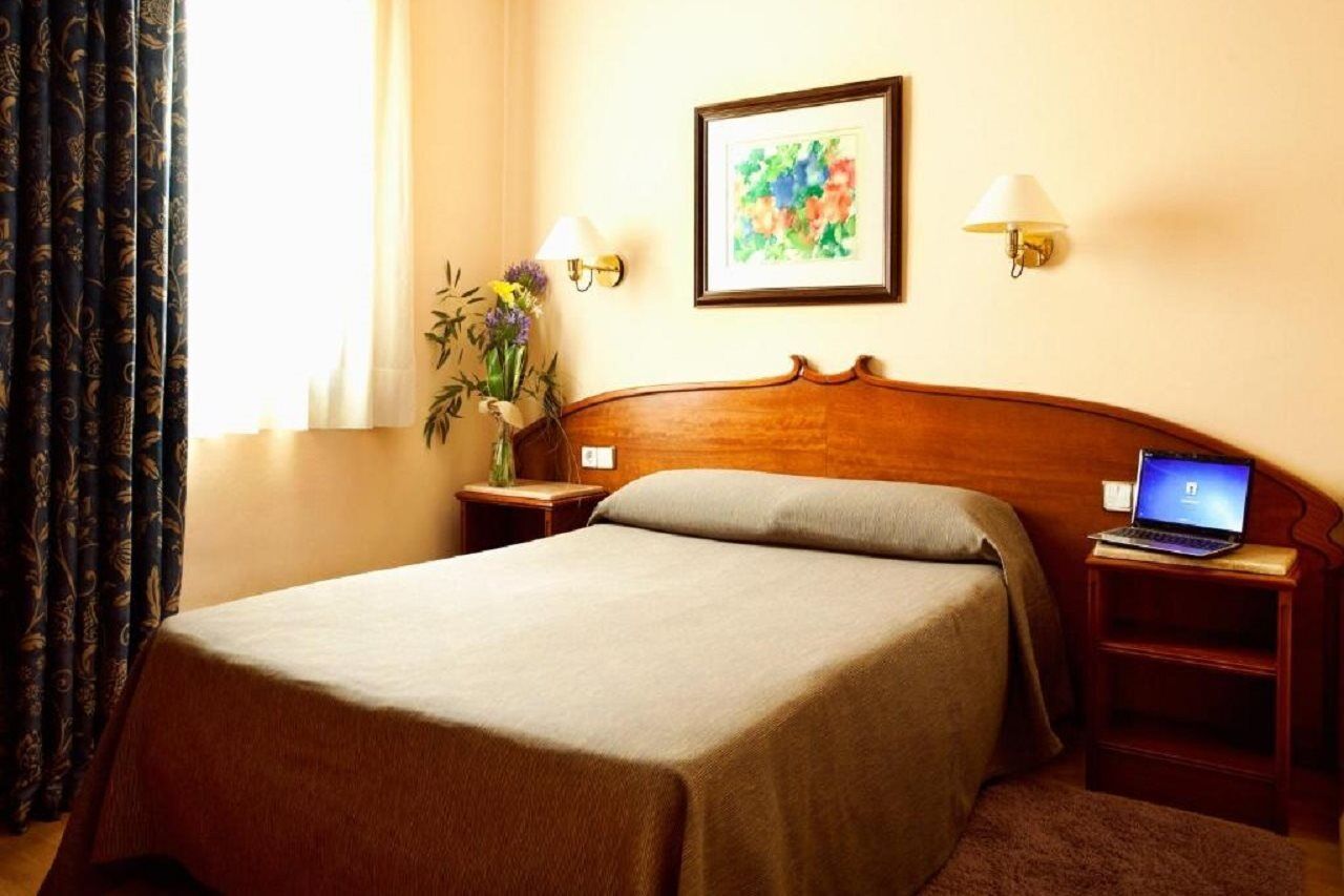 Gaudí Hotel 3*