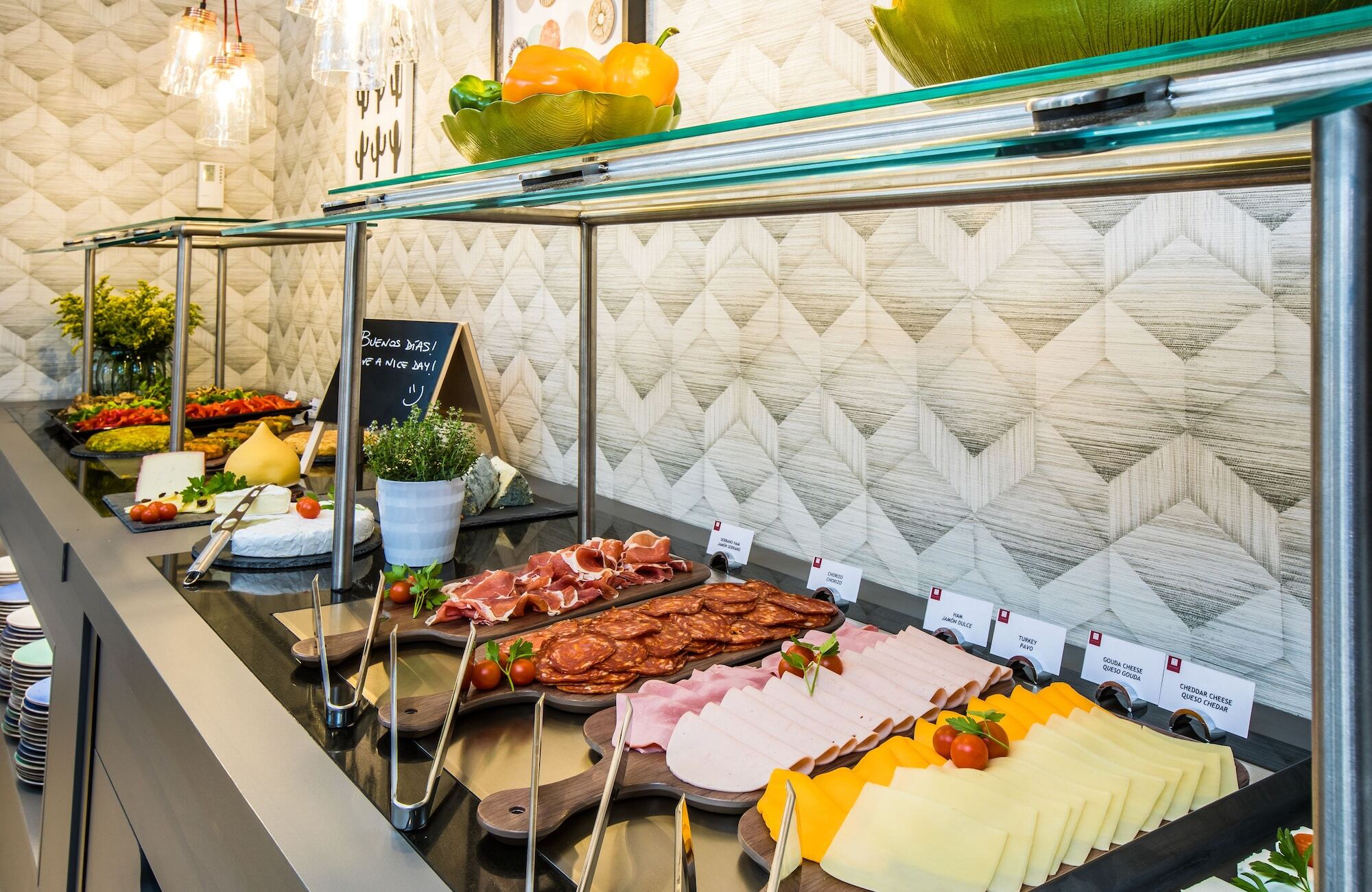 Leonardo Gran Via 3* Barcelona