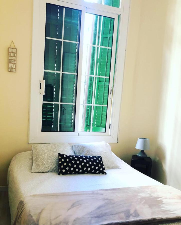Habitación en casa particular Green Door Gracia *
