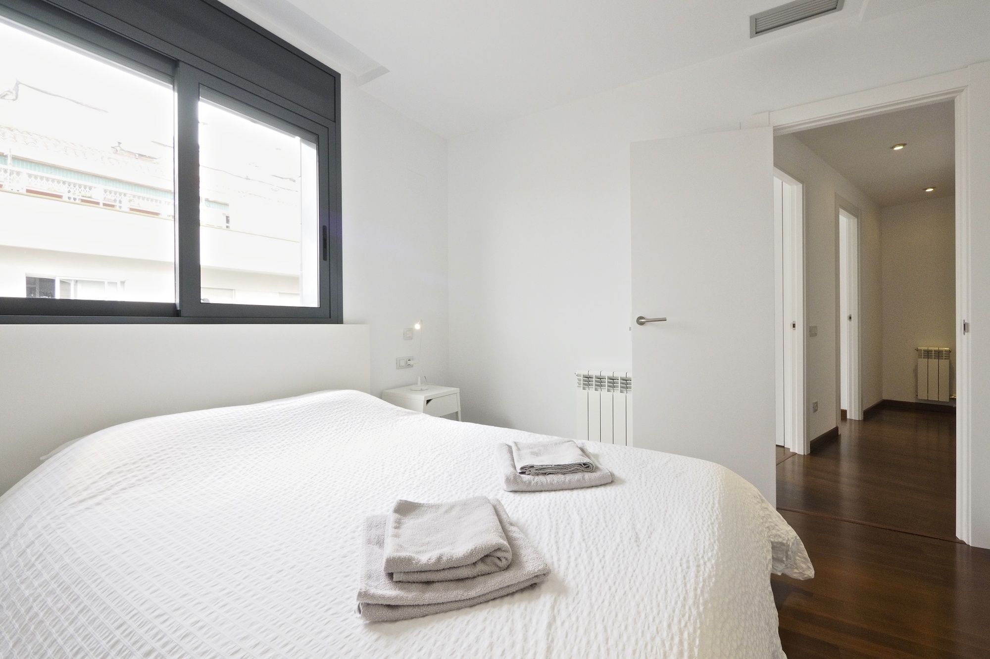 Vacasa - Exclusive Les Corts Apartment *
