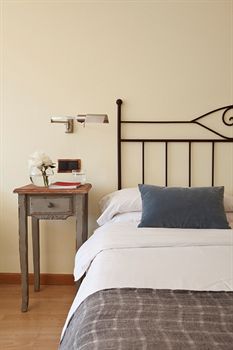 Hotel Ample Barcelona