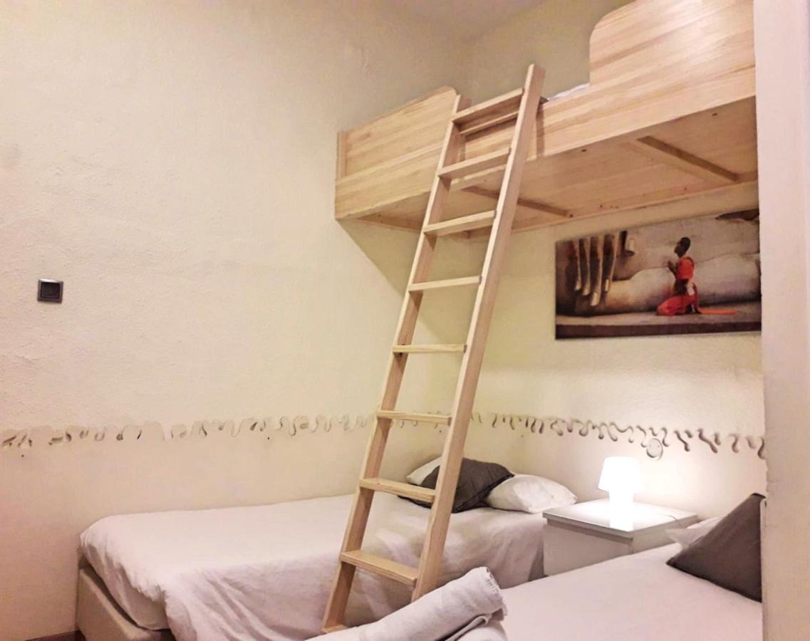 Hostel Itaca *