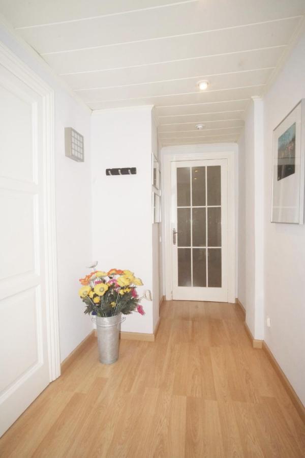 Apartamento Lovely At Park Güell Barcelona