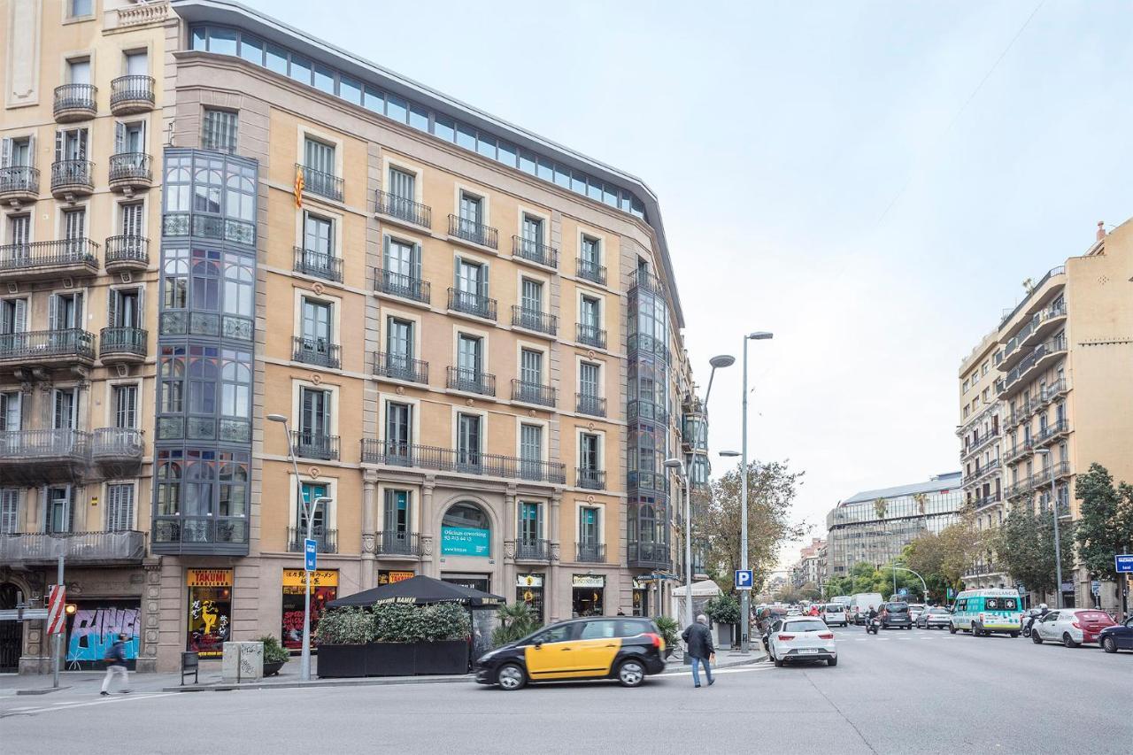 SIBS UNIVERSITAT - Cosmopolitan Apartament Lgtbi Barcelona
