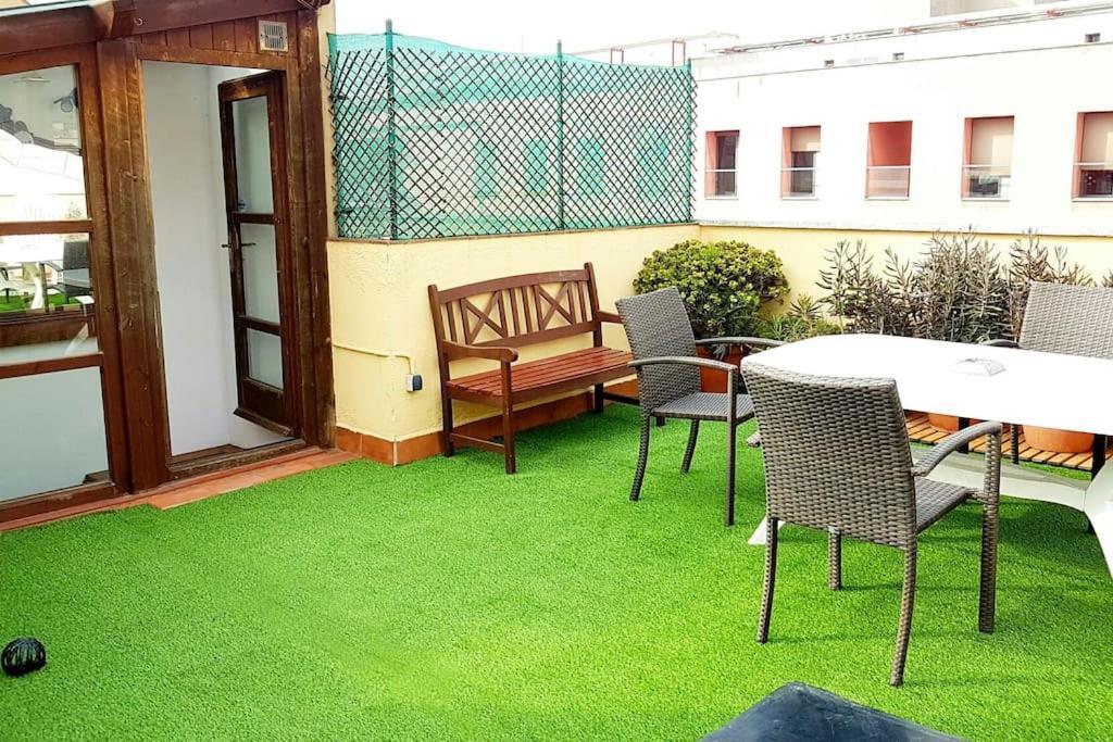 6 Pax Duplex Penthouse Las Ramblas Barcelona Apartment