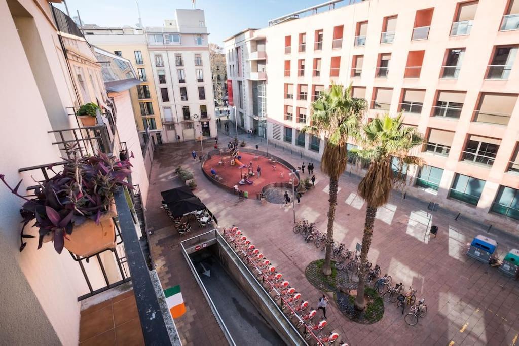 Apartment 6 Pax Duplex Penthouse Las Ramblas Barcelona *