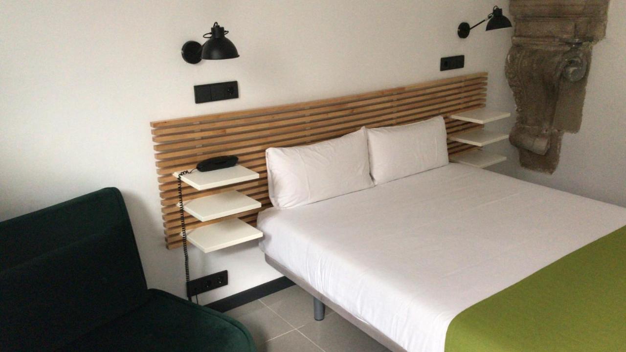 Hostal La Terrassa Guest house *