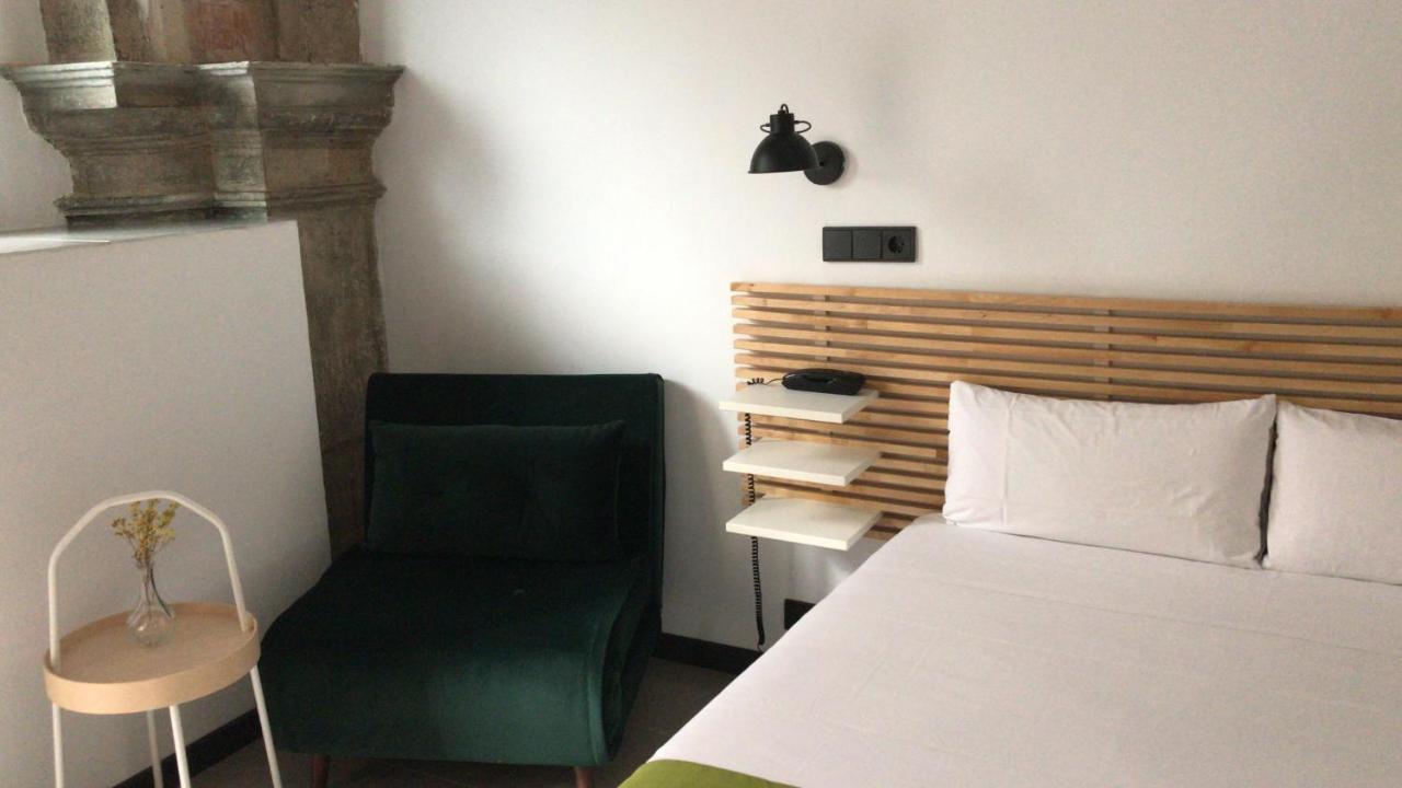 Hostal La Terrassa Guest house *