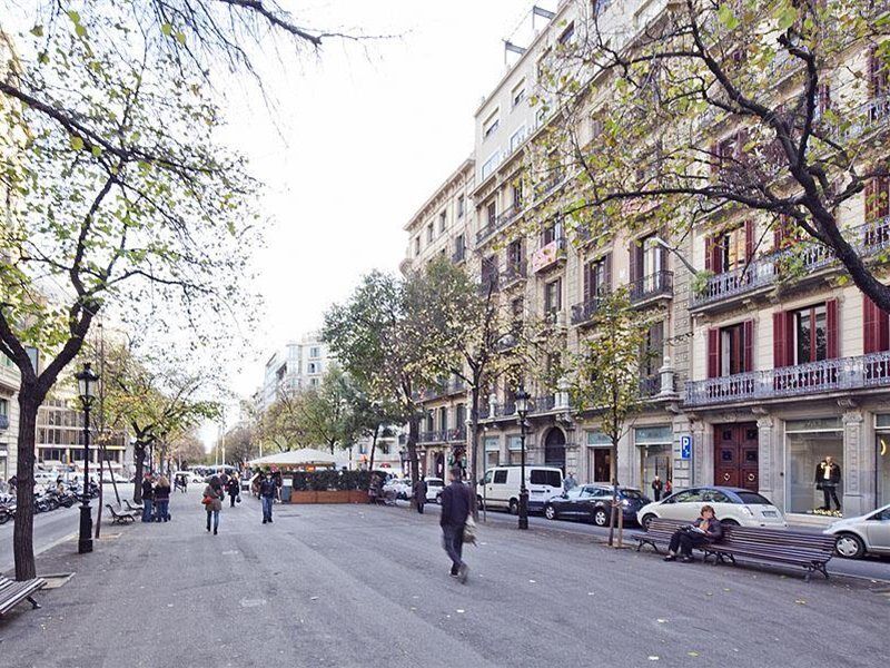 Rambla Catalunya - Barcelonastuff * Barcelona