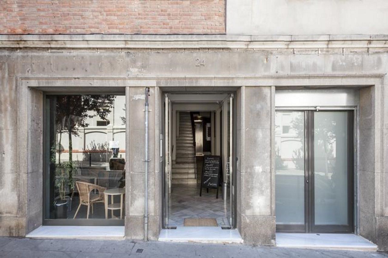 Dingdong Fira 3* Barcelona