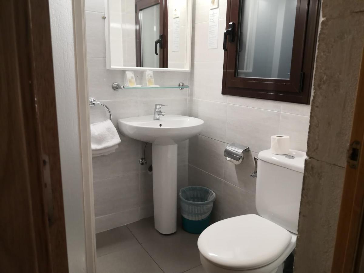 Hostal La Terrassa * Barcelona