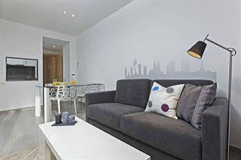 Apartment Bbarcelona Gaudi Flats