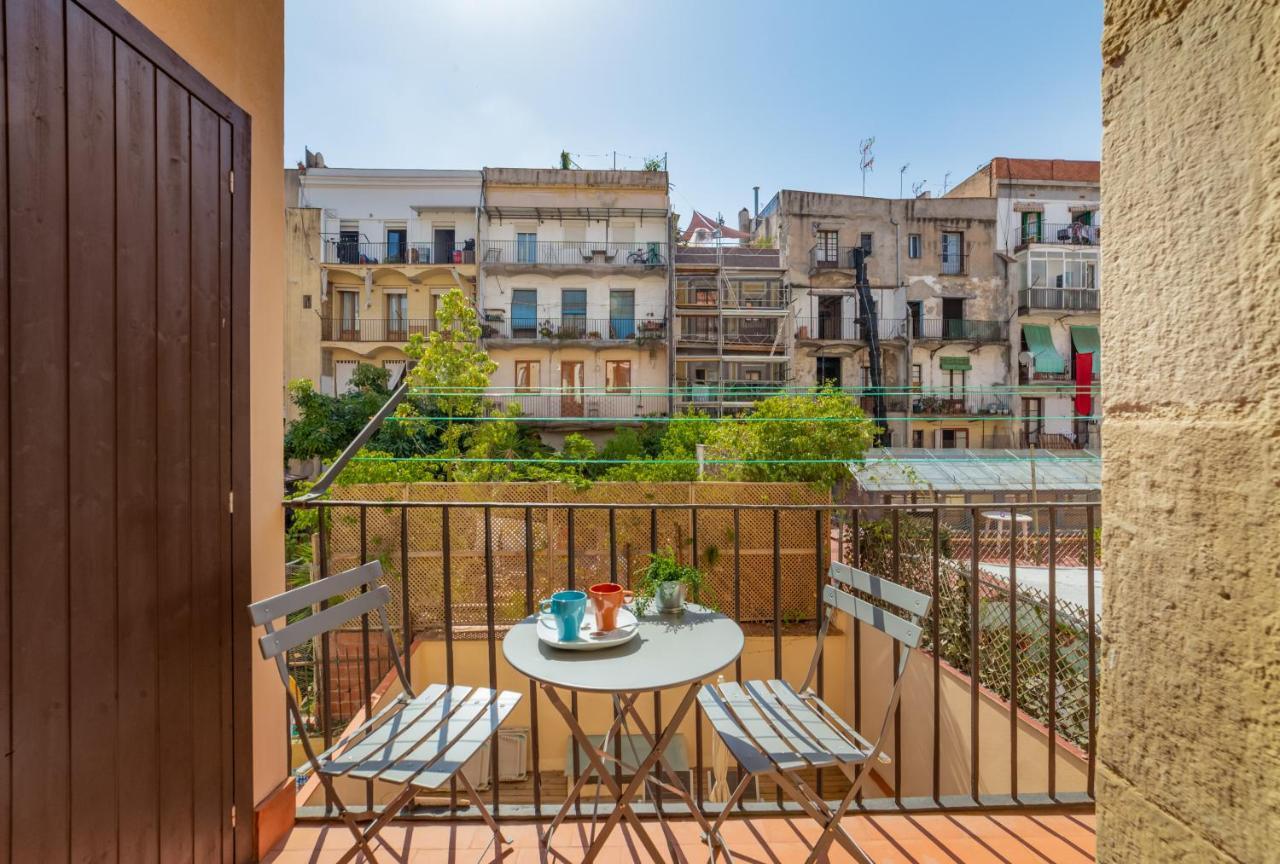 Lodging Modern In Downtown With Lovely Balcony Apartamento Barcelona