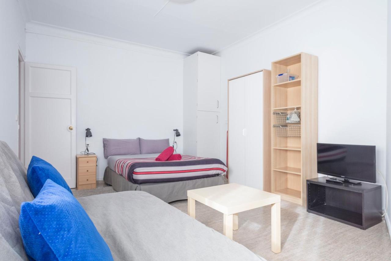 Tarradellas Sants Estació Barcelona
