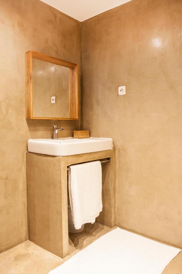 Cien Guest house *