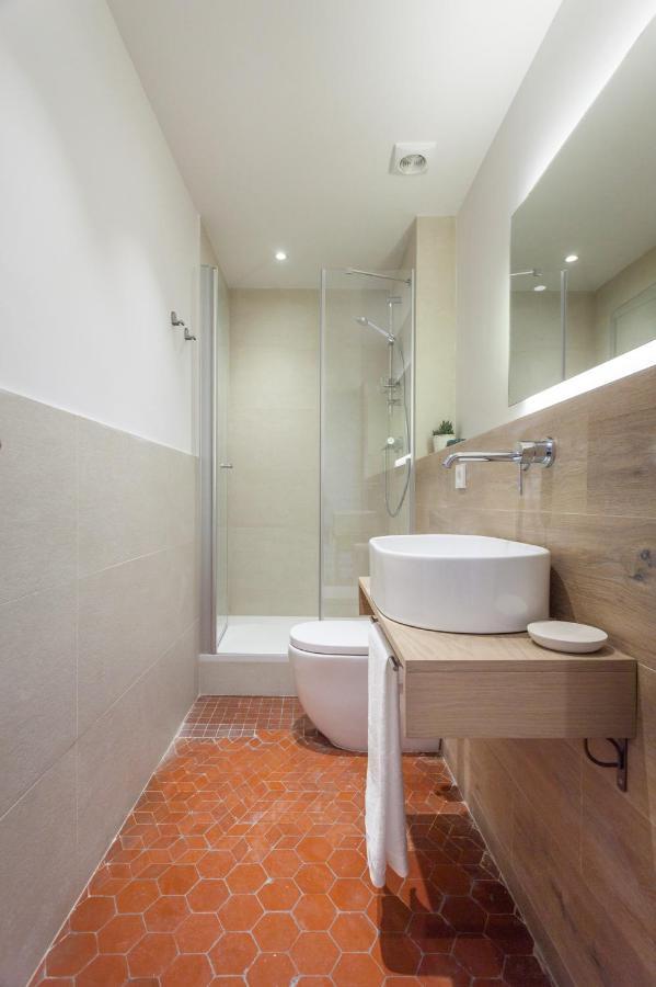 6 En Modernista En El Corazon De Apartamento *