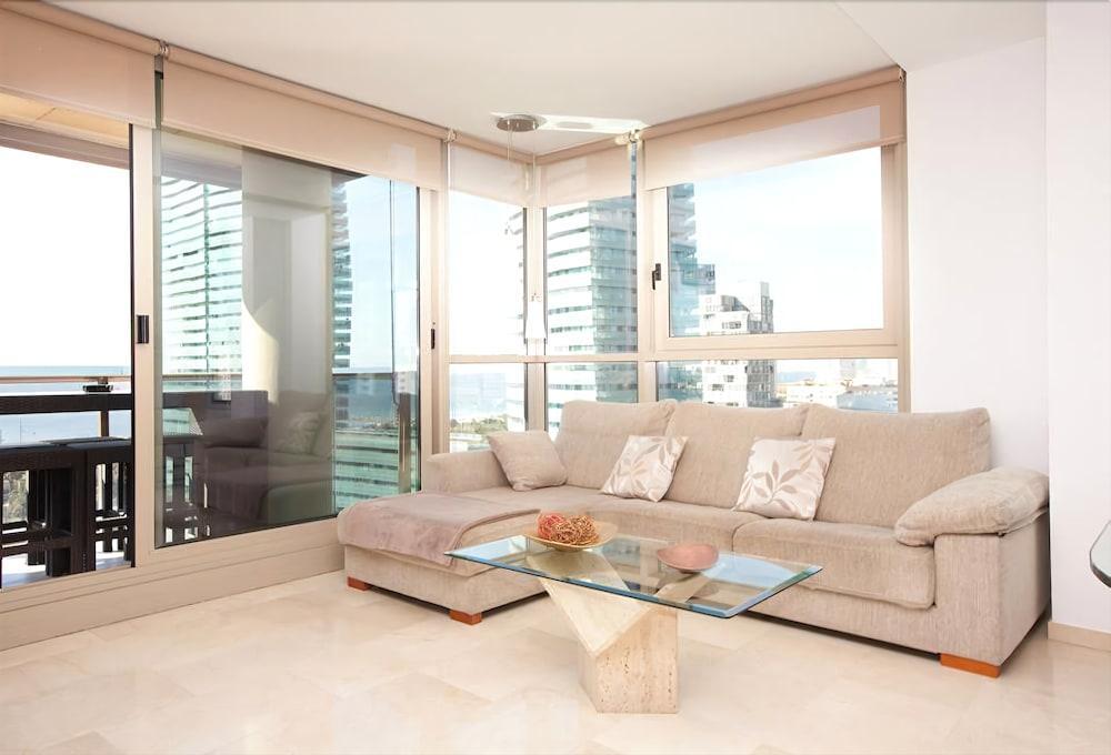 Apartamento Akira Flats Diagonal Mar Barcelona