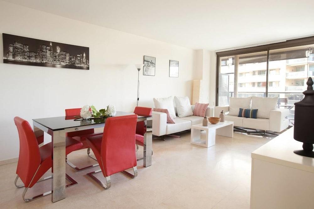 Akira Flats Diagonal Mar Apartamento Barcelona