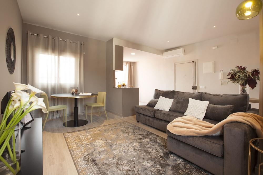 Apartamento Easy Sleep Eixample