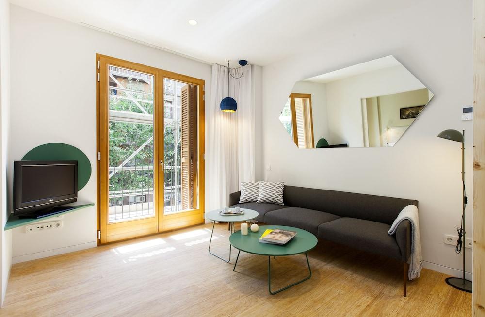 Apartamento Aspasios Garden *