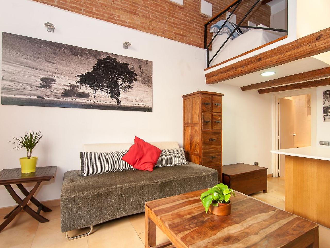 Bogatell Beach Stylish Loft