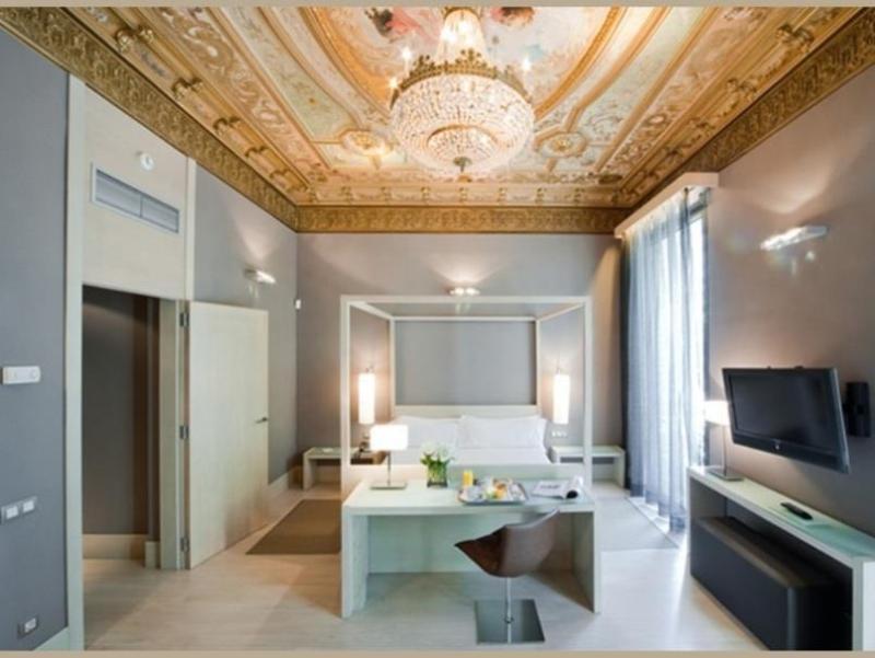 Actual Hotel
