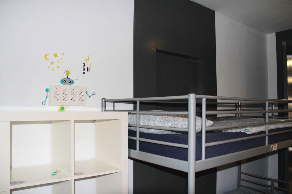 Hostel Alternative Creative Youth Barcelona