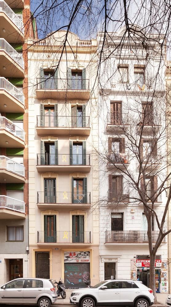 Sagrada Familia Apartamento *