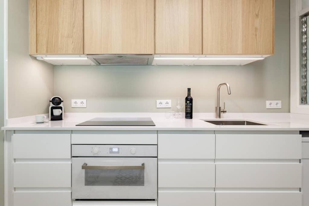 Apartamento Art House Renoir Plaza Universitat Sant Antoni