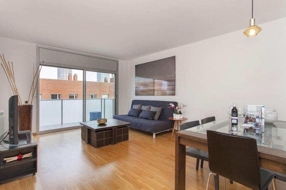 1321 - Olympic Village * Barcelona