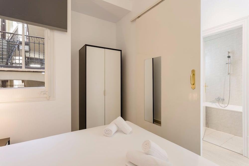 Bbarcelona Paris Flat *