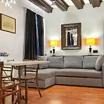 Stay U-Nique Apartments Carretes