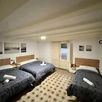 Sleep In Gothic Bcn