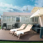 Ideal Ramblas Apartments