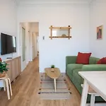 52Par1012 - Magnific 3Br Apartment In Paralel