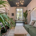 Elegant 4 Bedrooms 3 Bathrooms Catalan Home