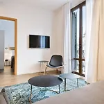 Vale Suites
