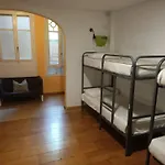 Diagonal House Hostel
