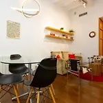 Exclusive Gracia Apartment